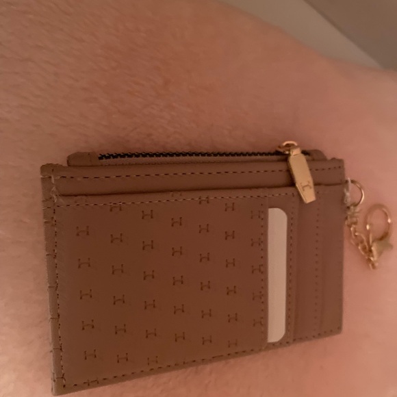 Halston Credit Card Holder with attached key chain Blush color , slim carrycase - Picture 3 of 3